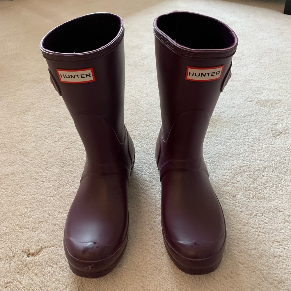 Hunter boots women’s size EU 38 / US 7, plum
